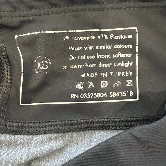 Sweaty Betty Zero Gravity Running Leggings 7/8 Women's Size XS Floral Black Pink - Picture 8 of 8